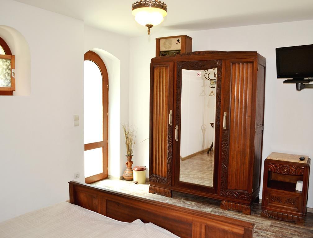 Guest House Diabora Arbanasi Rum bild